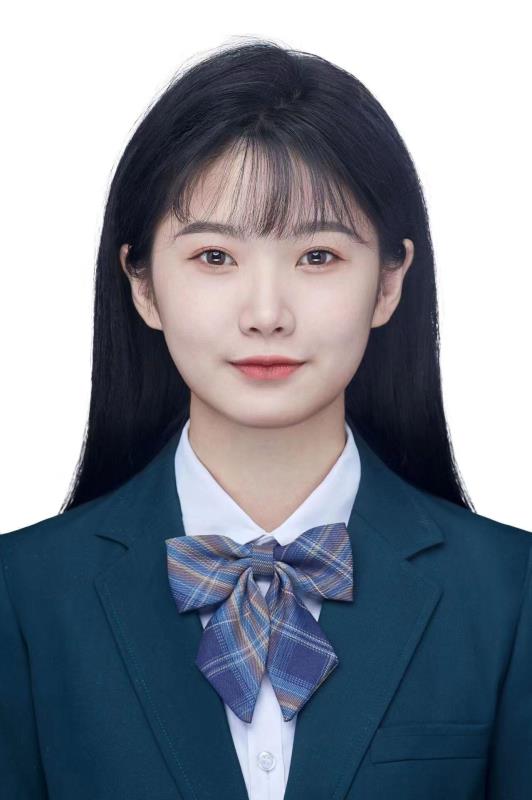 彭丽璇